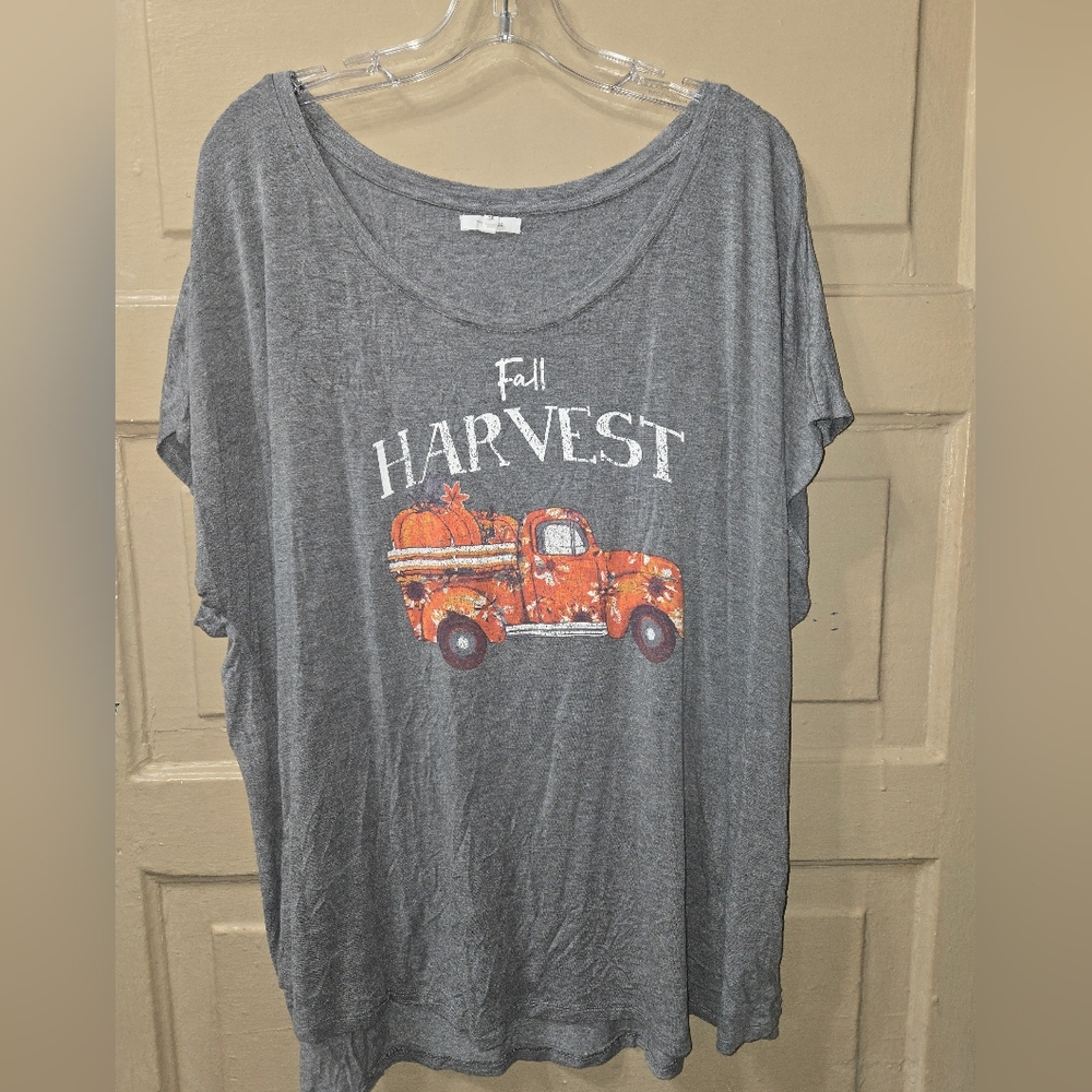 Maurices Fall Harvest Truck Graphic Short Sleeve Tshirt GUC Size: 3X